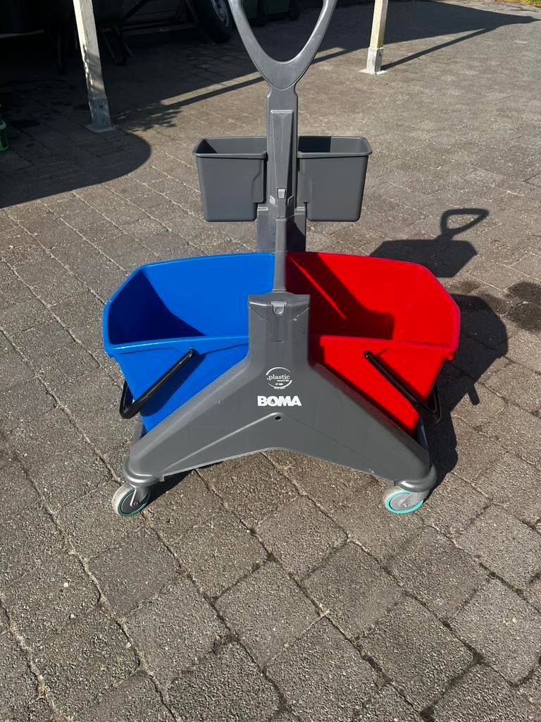 Schoonmaak trolley, Ophalen, Dweilemmer, -bak, of -wagen