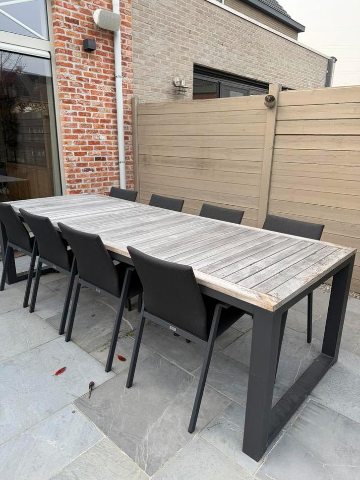 Livo tuintafel 270cm teak 8-10p + zwart aluminium, Jardin & Terrasse, Tables de jardin, Utilisé, Rectangulaire, Bois de teck, Enlèvement