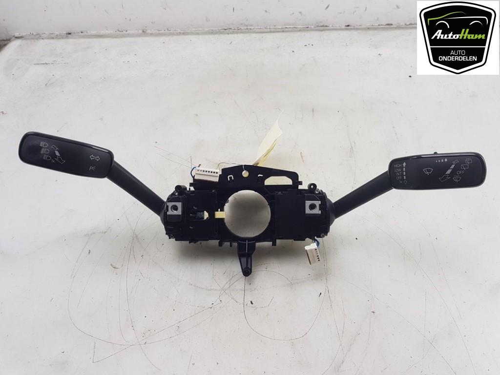 COMBISCHAKELAAR STUUR Seat Leon (KLB) (01-2019/-), Auto-onderdelen, Dashboard en Schakelaars, Seat, Gebruikt