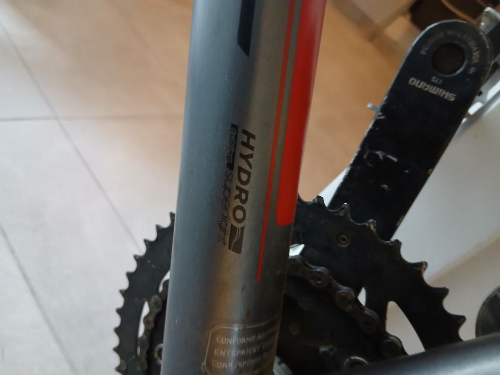 Scott metrix alloy6061 custom buyted  hydrp tubing superlich, Vélos & Vélomoteurs, Vélos | VTT & Mountainbikes, Enlèvement, Utilisé