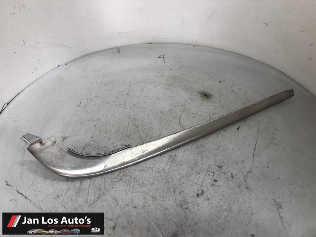 Audi 200 typ 44 C3 bumper deklijst rvs sierstrip links voor, Gebruikt, -, -, -