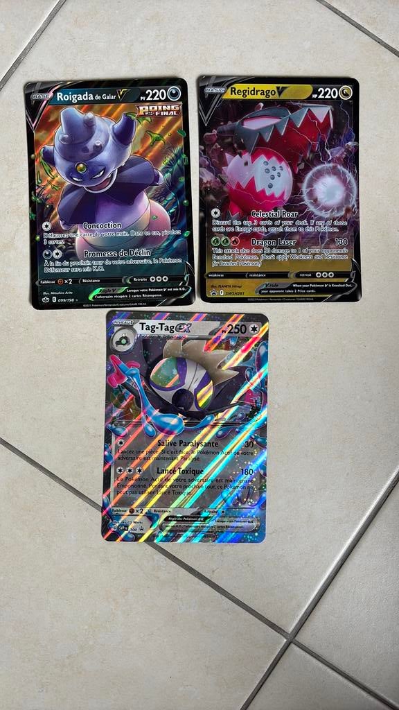 3 grande carte Pokémon des vrais, Ophalen of Verzenden, Zo goed als nieuw, Meerdere kaarten, Foil