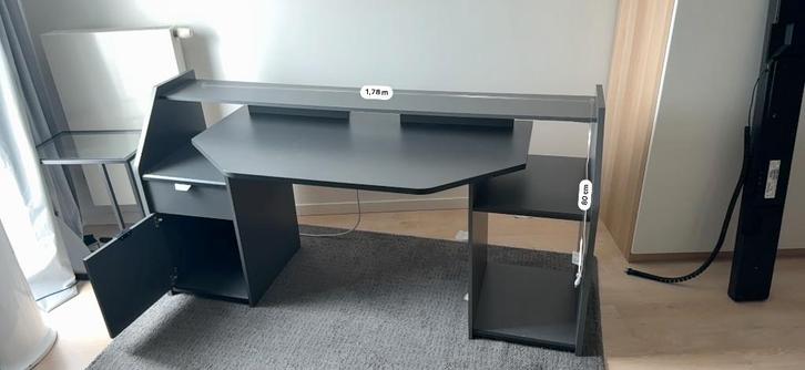 Bureau (ideaal voor gaming en thuiswerk), Huis en Inrichting, Bureaus, Gebruikt, Computerbureau, Overige merken, Modern, Hout