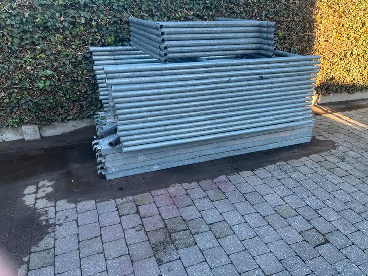 Gevelstelling, Doe-het-zelf en Bouw, Steigers, Zo goed als nieuw, Ophalen