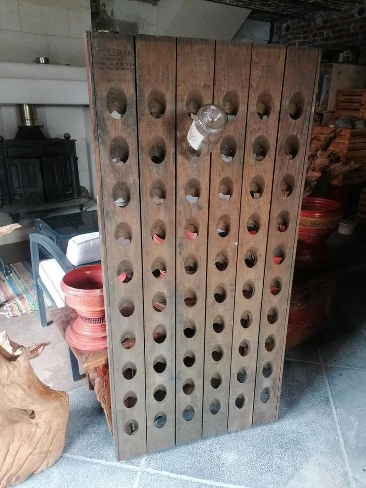 Statief voor champagneflessen, Huis en Inrichting, Woonaccessoires | Wijnrekken, Ophalen