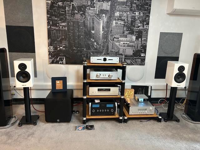 Dynaudio EVOKE20 courant model  - PERFECT, TV, Hi-fi & Vidéo, Enceintes, Comme neuf, Haut-parleurs Frontaux, Arrière ou Stéréo