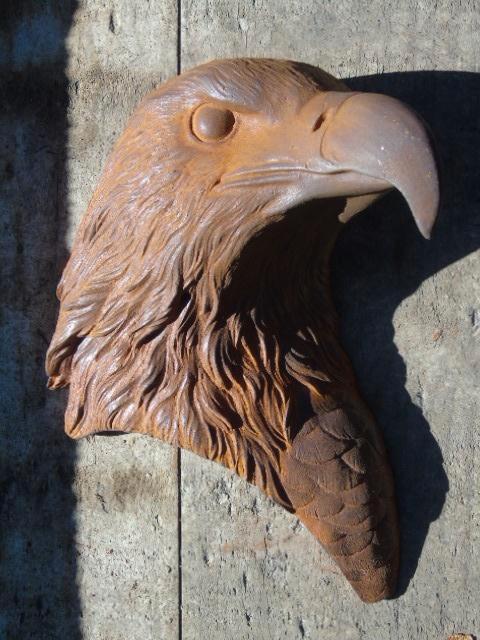 tête d aigle murale fonte rouillé ., Jardin & Terrasse, Décoration murale de jardin, Neuf, Enlèvement ou Envoi