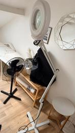 Schoonheidsspecialiste lamp, Ophalen, Zo goed als nieuw