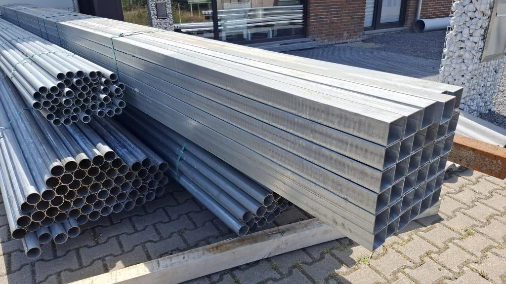 Promo! Galva buizen, palen 2mm dik tot 678cm lang, Jardin & Terrasse, Poteaux, Poutres & Planches, Neuf, Poteaux, Enlèvement