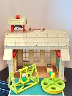 Ecole Fisher-Price 1971 + figurines jouet vintage, Enfants & Bébés, Jouets | Fisher-Price, Enlèvement, Utilisé, Set de jeu