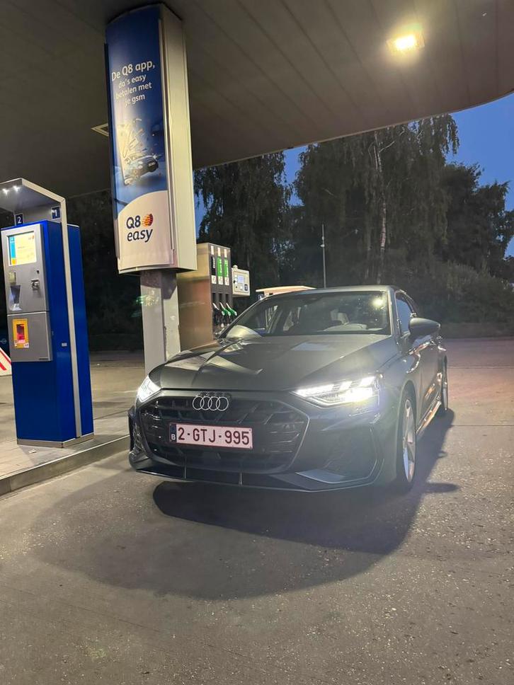 Audi A3 Sportback 2025 S line-Option complète-35 TFSI MHEV, Autos, Audi, Particulier, A3, ABS, Caméra de recul, Phares directionnels