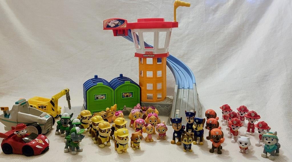 Paw Patrol Toren voertuigen en pups, Ophalen