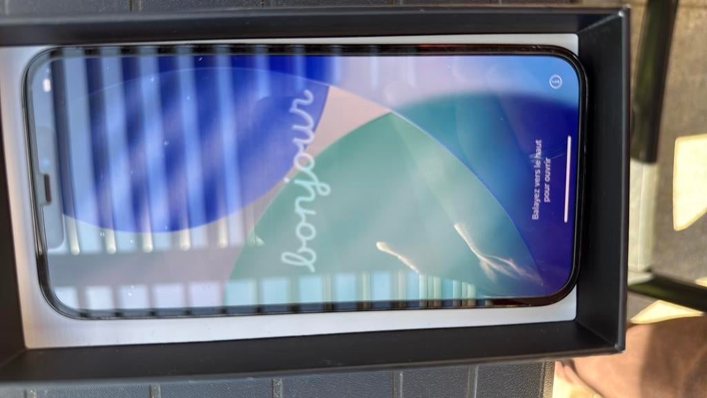 Comme neuf iphone 12 PROMAX midnight blue, Telecommunicatie, Mobiele telefoons | Apple iPhone, Ophalen, Zo goed als nieuw, IPhone 12 Pro Max