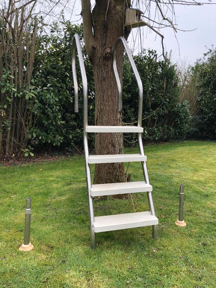 escalier de piscine échelle de piscine  en inox, Jardin & Terrasse, Piscines, Enlèvement