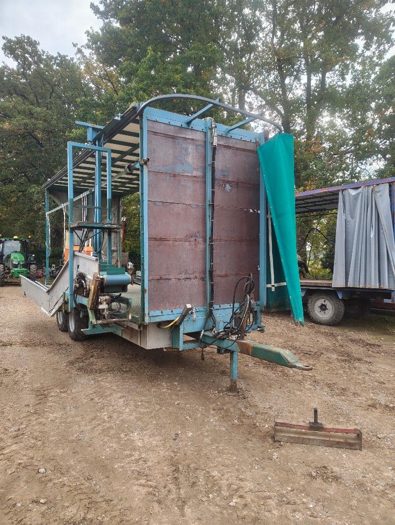 Camion de récolte Sweere, Enlèvement