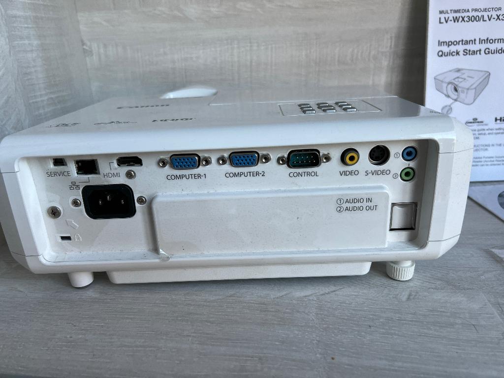 Projecteur Canon LV-X300, TV, Hi-fi & Vidéo, Projecteurs vidéo, Enlèvement ou Envoi, Canon, Utilisé, Autres résolutions