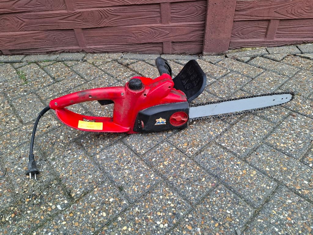 Electriche kettingzaag, Doe-het-zelf en Bouw, Gereedschap | Zaagmachines, Ophalen, Kettingzaag