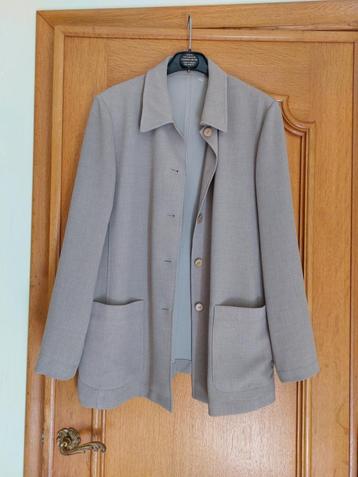 Blazer beige Taille 40 - comme neuf!