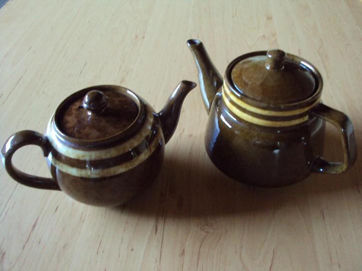 Set van 2 theepotten in geglazuurd aardewerk, Huis en Inrichting, Keuken | Potten en Pannen, Ophalen of Verzenden