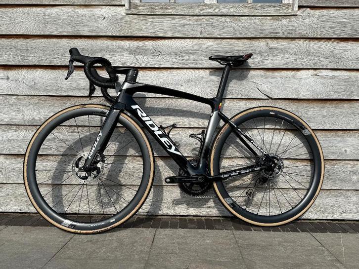 TOPFIETS Ridley Noah fast - topmateriaal, Fietsen en Brommers, Fietsen | Racefietsen, Zo goed als nieuw, Overige merken, Meer dan 20 versnellingen