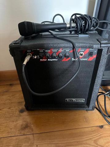 Gitaar versterker beschikbaar voor biedingen