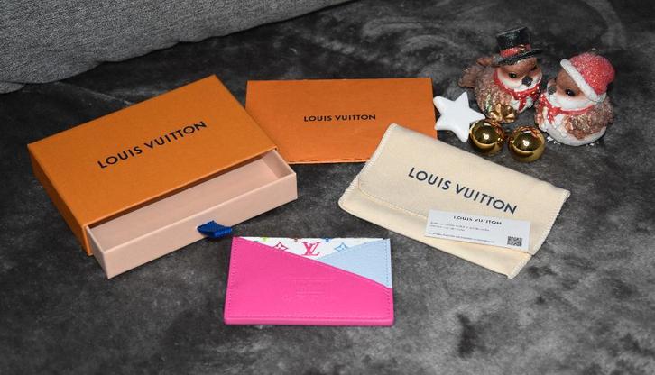 Louis Vuitton x Murakami Criss-Cross Card Holder, Handtassen en Accessoires, Tassen | Damestassen, Zo goed als nieuw, Overige typen