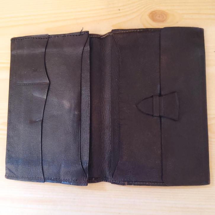 Grote leren portefeuille., Handtassen en Accessoires, Portemonnees, Zo goed als nieuw, Ophalen of Verzenden