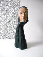 Figurine publicitaire vintage de Christian Dior, Enlèvement