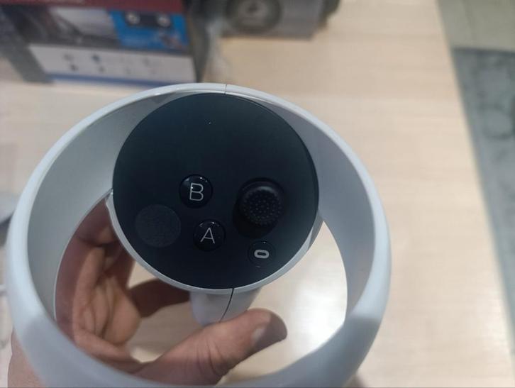 Manette droite meta quest 2
/ Le bouton A ne fonctionne pas, Consoles de jeu & Jeux vidéo, Virtual Reality, Enlèvement ou Envoi