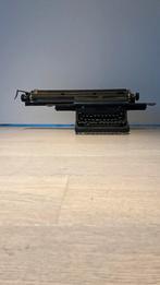 Typemachine woodstock typewriter company, Ophalen, Gebruikt