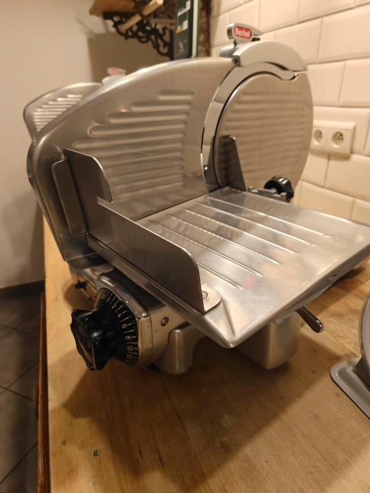 Berkel Professionele snijmachine – goede staat, Zakelijke goederen, Horeca | Keukenapparatuur, Ophalen
