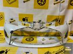 Voorbumper Toyota Yaris Facelift voorbumper 52119-K0050, Auto-onderdelen, Gebruikt, Voor, Toyota, Bumper