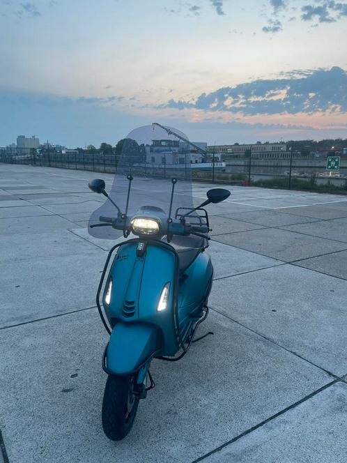 Vespa sprint ZSM WEG!, Fietsen en Brommers, Scooters | Vespa, Zo goed als nieuw, Overige modellen, Klasse A (25 km/u), Benzine