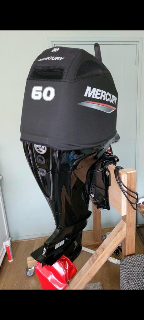 Mercury 60pk buitenboordmotor met bigtiller, Watersport en Boten, Buiten- en Binnenboordmotoren, Zo goed als nieuw, Benzine, Buitenboordmotor