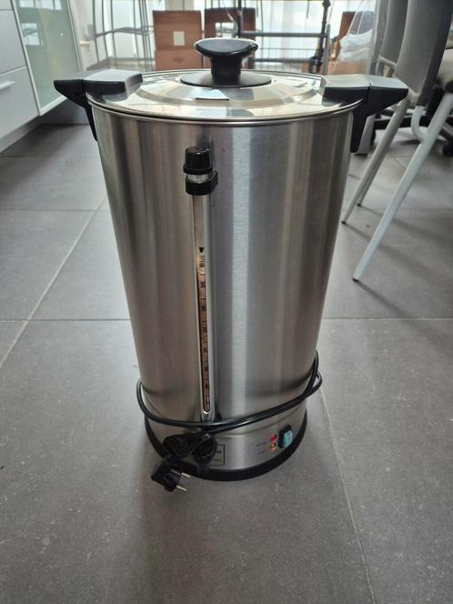 METRO Professional koffiezetapparaat GCM4015, Elektronische apparatuur, Koffiezetapparaten, Gebruikt, Gemalen koffie, Koffiemachine