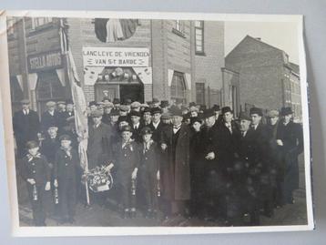 photo célébrant Sainte Barbara au Cafe Miners Fire Brigade, Photo, Comme neuf, Envoi, 1940 à 1960