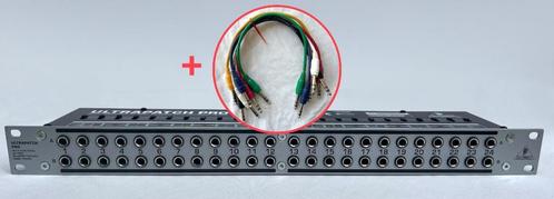 Behringer Ultrapatch Pro PX3000 patchcables, Muziek en Instrumenten, Effecten, Gebruikt, Ophalen of Verzenden