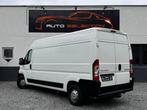Peugeot Boxer 2.2 HDI - L2H2 - 3 PLACES - TVA RECUP - 9909€, Voorwielaandrijving, Euro 5, Stof, Zwart