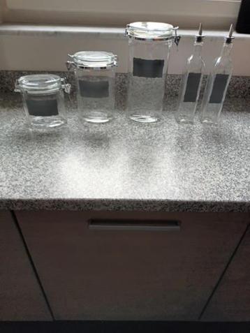 pasta set van glas beschikbaar voor biedingen