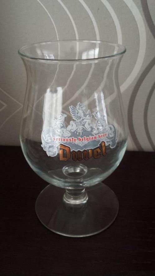 Duvel glas 'Seriously Belgian beer', Collections, Verres & Petits Verres, Verre à bière, Enlèvement ou Envoi