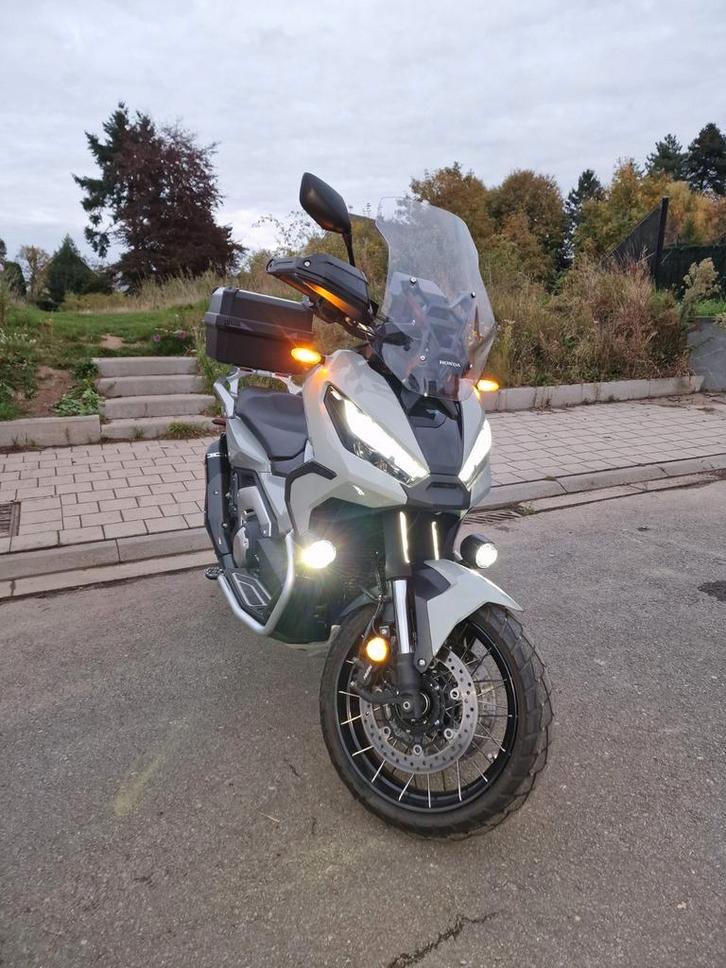 Honda XADV 750 2024 gris Nardo, Motoren, Motoren | Honda, Particulier, Ophalen