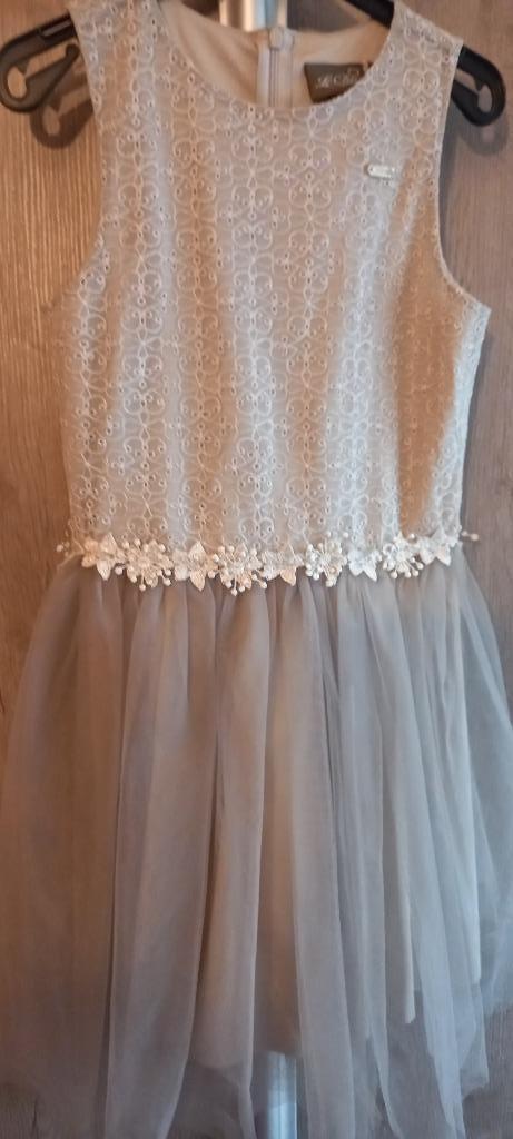 NIEUW grijze feestelijke jurk met tule Le Chic maat 140, Kinderen en Baby's, Kinderkleding | Maat 140, Nieuw, Meisje, Jurk of Rok