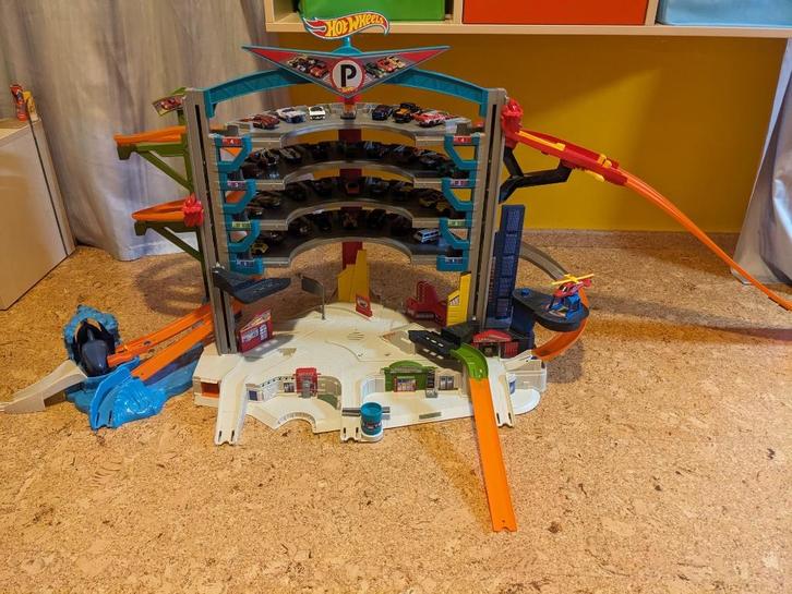 Hot wheels cmp80 grote parkeergarage, Kinderen en Baby's, Speelgoed | Racebanen, Zo goed als nieuw, Racebaan, Handmatig, Hot Wheels