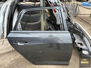 Audi A6 C8 stationwagon achterdeur rechts beschikbaar voor biedingen