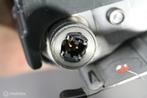 Airbag genou BMW 5 serie G30 (2017-....), Autos : Pièces & Accessoires, Utilisé, Enlèvement ou Envoi