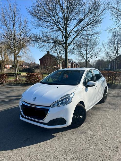 Peugeot 208 1.6hdi diesel 2018 - Euro 6B, Auto's, Peugeot, Particulier, ABS, Airbags, Airconditioning, Bluetooth, Boordcomputer