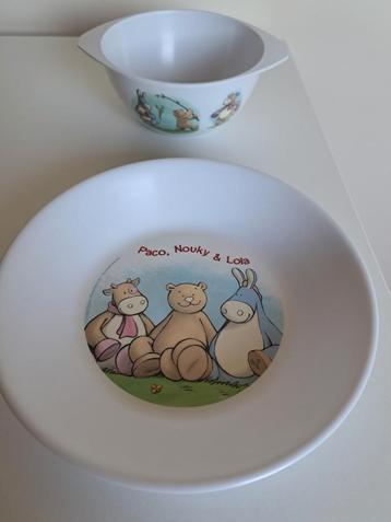 Diep bord en kommetje  beschikbaar voor biedingen