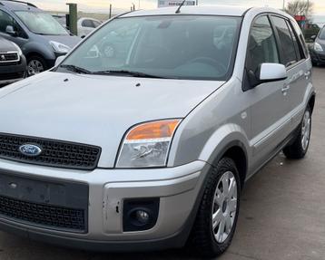 Ford Fusion 1.4L Benzine beschikbaar voor biedingen