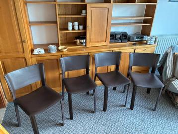 4 FASEM DESIGN LEDEREN STOELEN beschikbaar voor biedingen