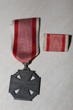 Médaille autrichienne Première Guerre mondiale, Armée de terre, Enlèvement ou Envoi, Ruban, Médaille ou Ailes